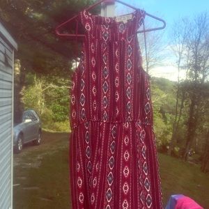 Long sleeveless dress